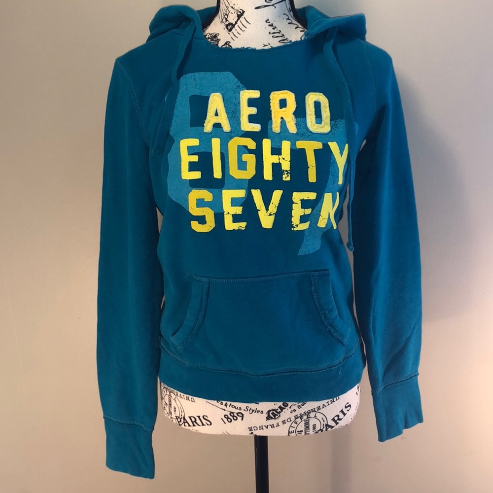 Aeropostale hoodie size small